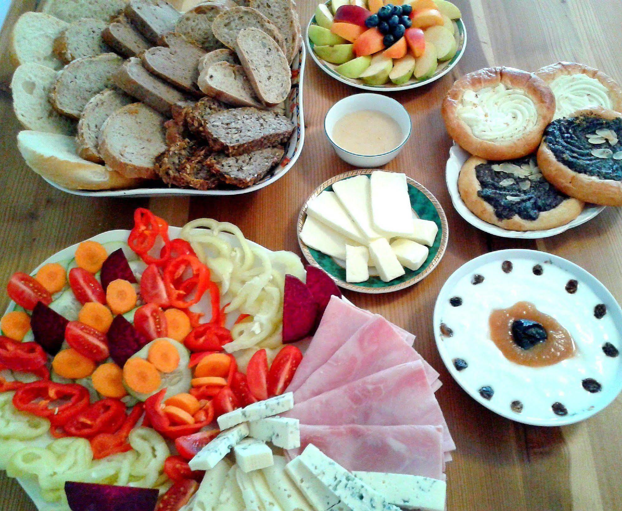 Bor Bed & Breakfast 3*